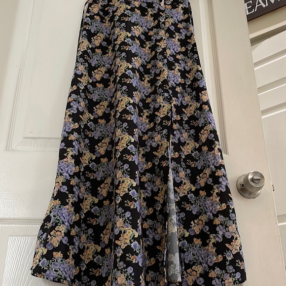 MISSGUIDED TEA DRESS SIZE 6 - Picture 2 of 3